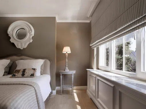 WT5 WALLSTYL® 2M NMC ceiling coving in classic style bedroom | DecorMania UK